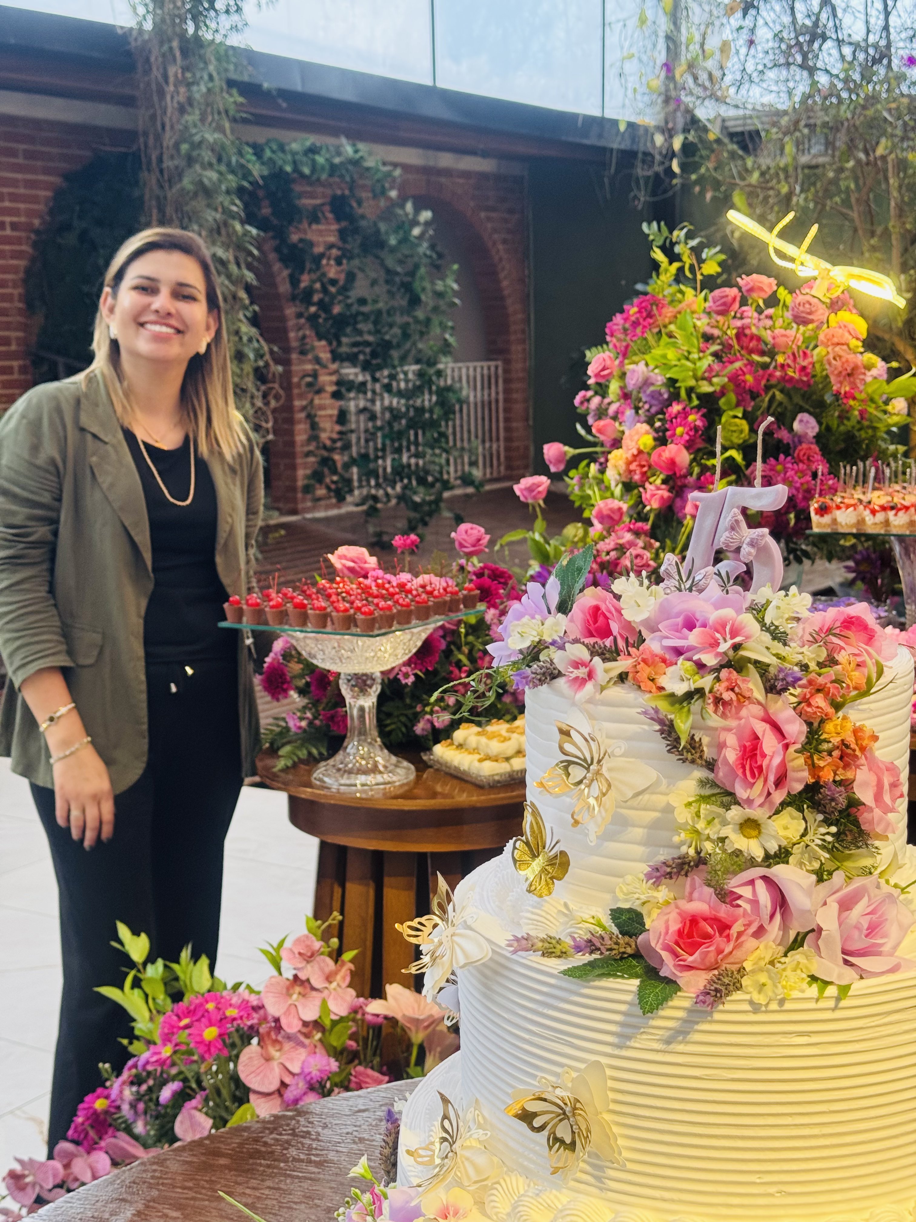 Decoração floral de festa de debutante 4